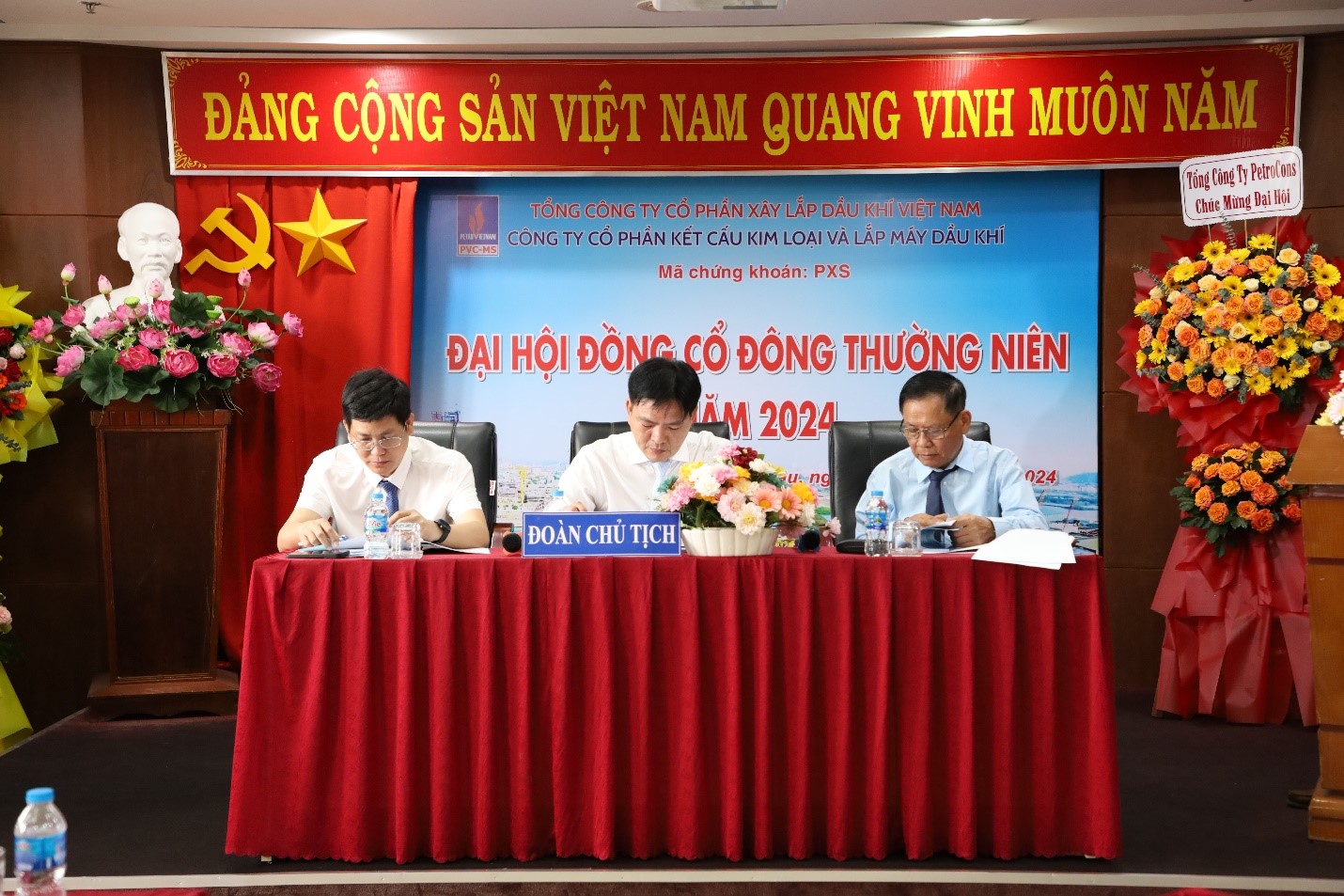 Picture2.jpg